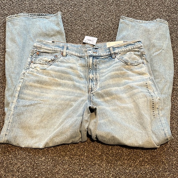 American Eagle stovepipe jeans - Picture 2 of 5